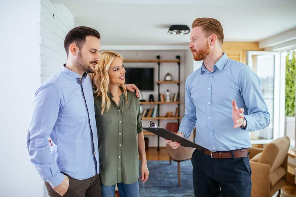 Communication is crucial when you hire a real estate agent to sell your property in Germany