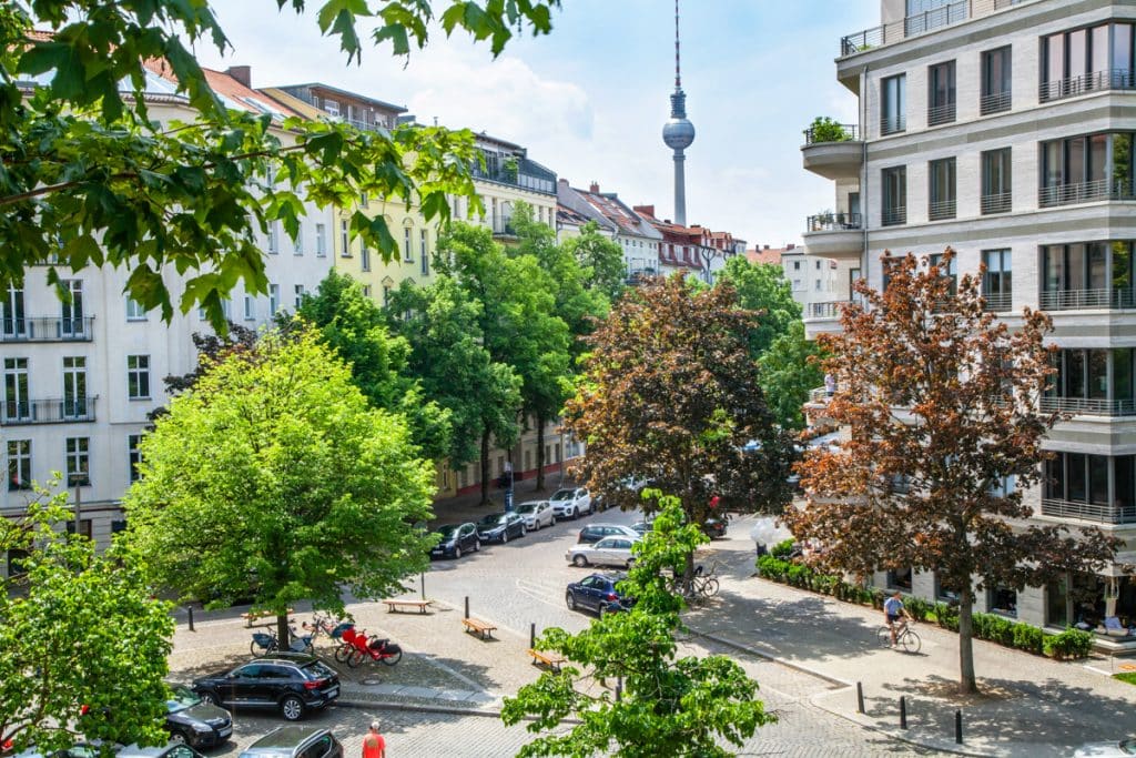 Berlin Prenzlauer Berg: Vogelperspektive auf das Fernsehturm
