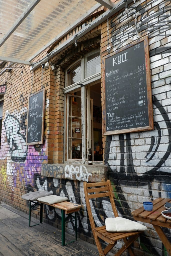 Kreative & alternative Orte in Berlin Friedrichshain: Café auf dem RAW Gelände