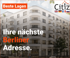 Visuelle Karte der Immobilienagentur First Citiz Berlin mit einer Neubau Fassade und der Überschrift "Ihre nächste Berliner Adresse"