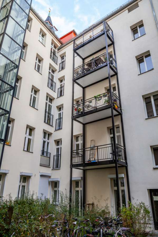 Sunny 2 room apartment in Prenzlauer Berg near Schönhauser Allee - Bild