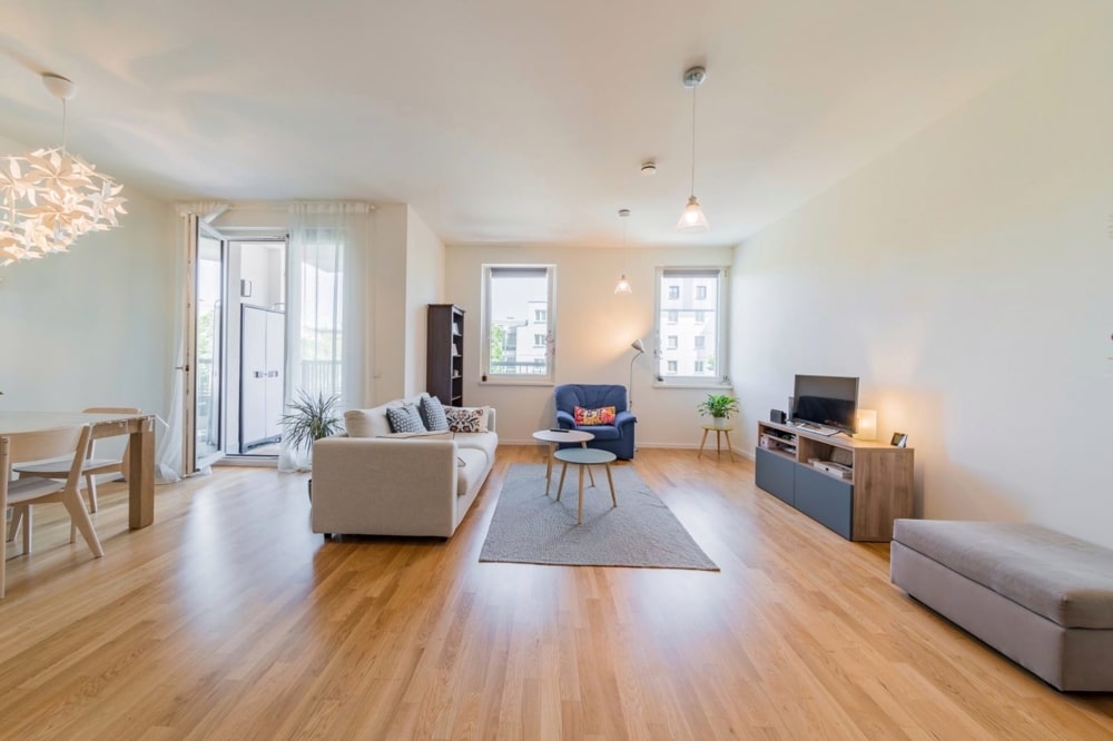 Qlistings - Ready to move: Sunny 2-bedroom family apartment with balcony in Schoneberg Property Image