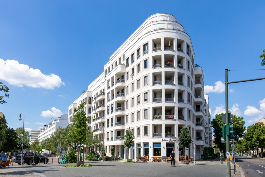 Qlistings - Ready-to-move 3-room apartment with balcony close to KaDeWe Property Image