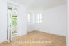 Strong price appreciation: Tenanted 2-room apartment in an authentic period building - Bild