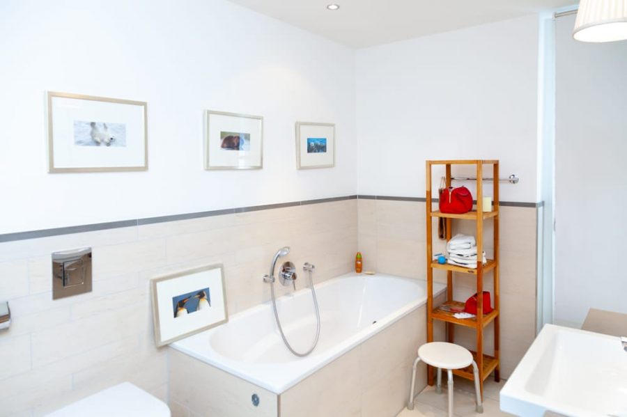 Sold! Luxury furnished 3 rooms apartment next to Kurfürstendamm - Bild