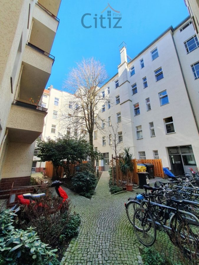 Libre de suite: Superbe appartement Altbau de 2 pièces au coeur de Brüsseler kiez - Bild