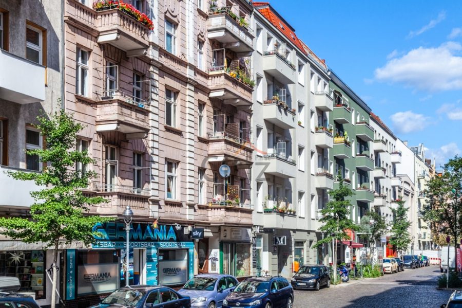 Ready to move: 1,5-room apartment for sale in the heart of BrüsselerKiez! - Bild