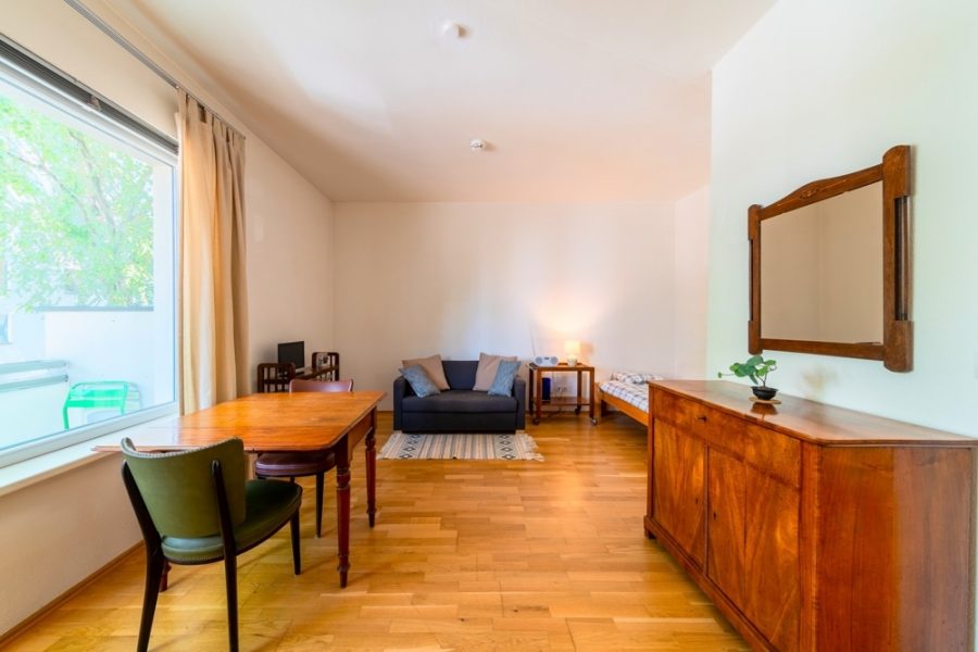 Ready-to-move 1-room apartment in top location of Charlottenburg - transformable into 2 rooms - Titelbild
