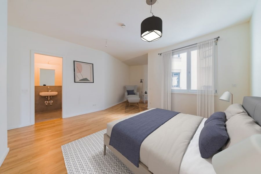 Sold: Ready to move: Sunny 2-bedroom family apartment with balcony in Schöneberg - Bild