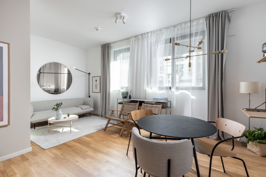 Luxury 2-room apartment with a spacious balcony close to Ku'damm - Bild