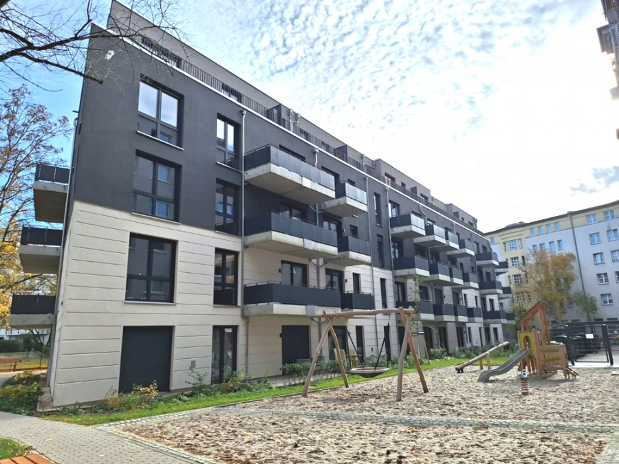 AAA investment: Vacant Brand-new apartment with terrace in Mitte! - Bild