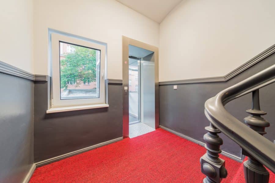Sold: Vacant 2-room apartment with balcony next to Körnerpark - Bild