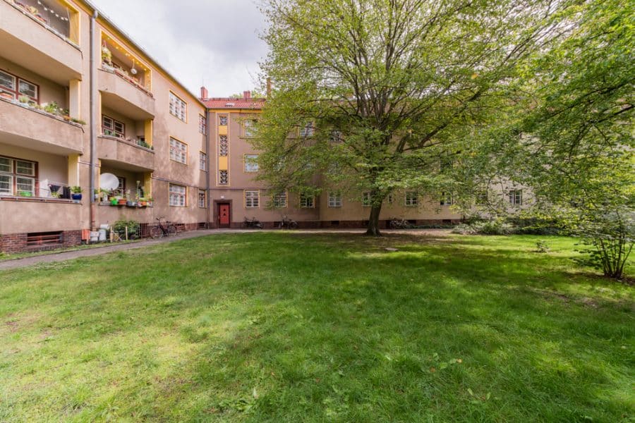 Sold with First Citiz: Vacant 2-room apartment next to the park Breitkopfbecken - Bild