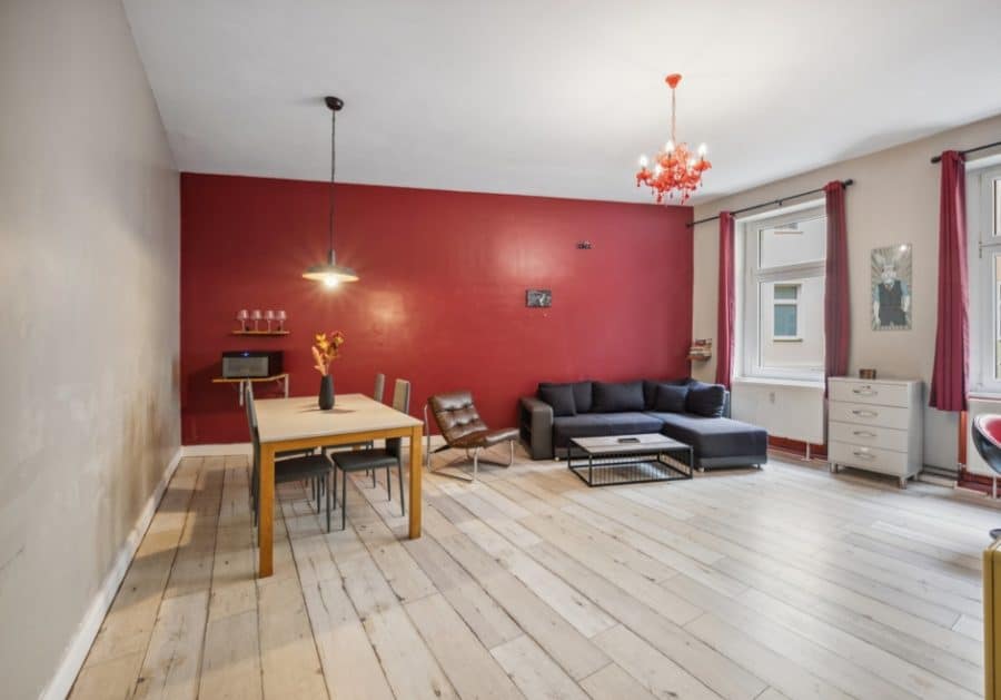3 stops to Alexanderplatz! Ready to move! 2-room apartment in the heart of Friedrichshain - Cover photo