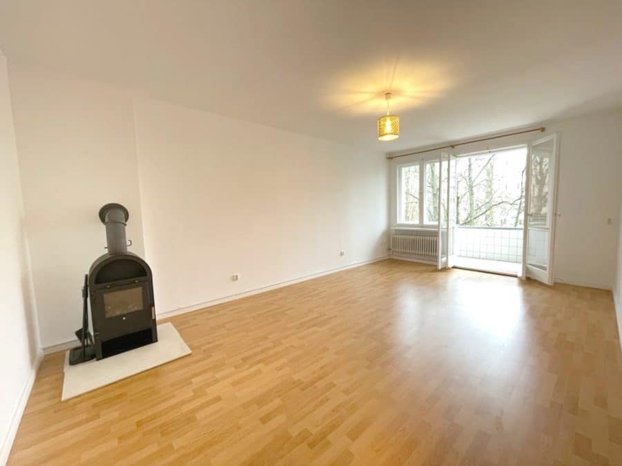 Ready to move! 3-room apartment next to Mauerpark with South-West balcony - Cover photo