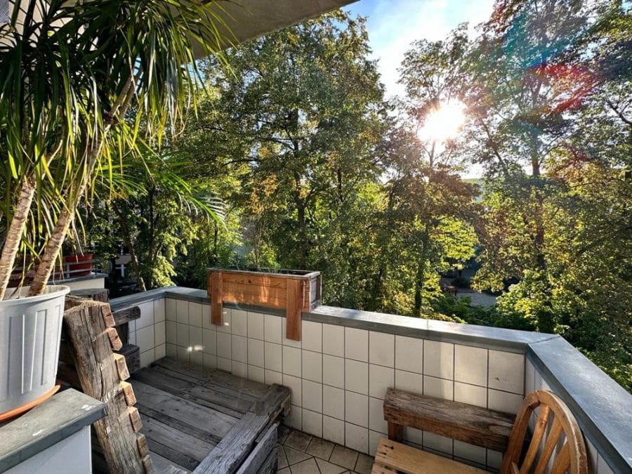 Ready to move! 3-room apartment next to Mauerpark with South-West balcony - Bild