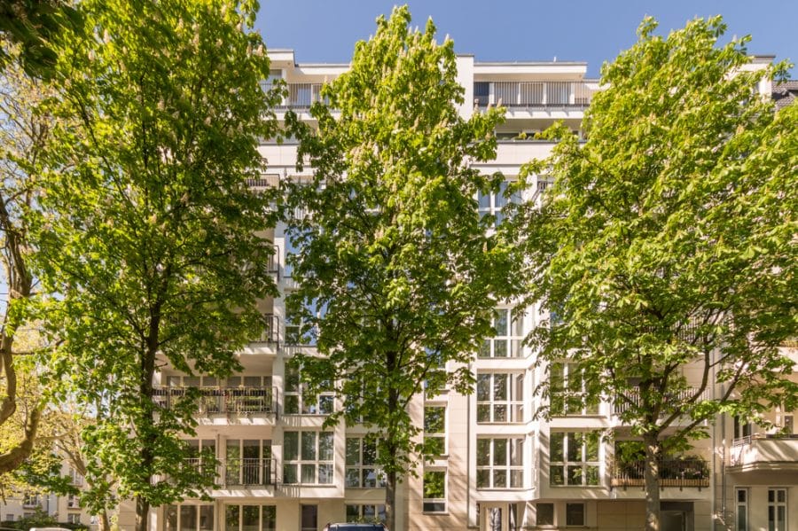 Libre de suite en face de Barbarossaplatz ! Appartement familial de 3/4 pièces avec terrasse dînatoire d'env. 10m² - Bild